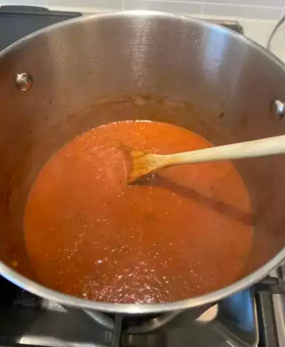 Preparing Homemade Marinara Sauce