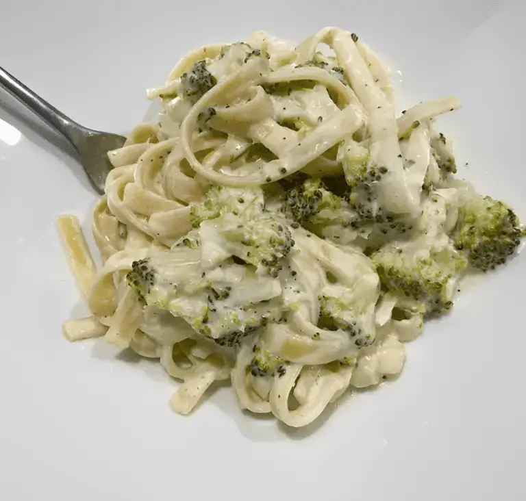 Alfredo Sauce Recipe Make It at Home Delicious Recipes Easy