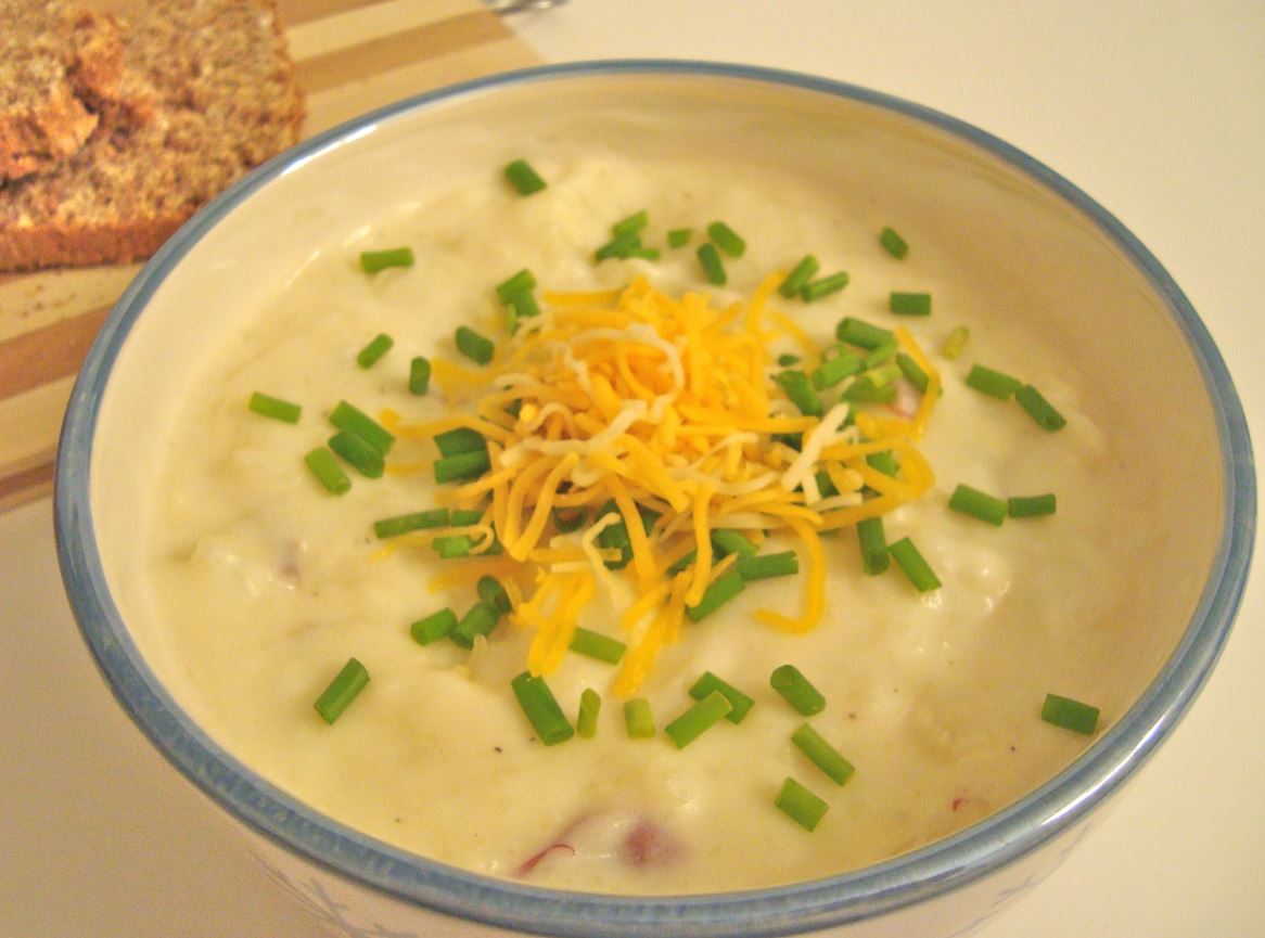 The BEST Ever Creamy Potato Soup: Easy, Hearty, Delicious!